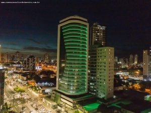 Green Tower Office - Neon LED