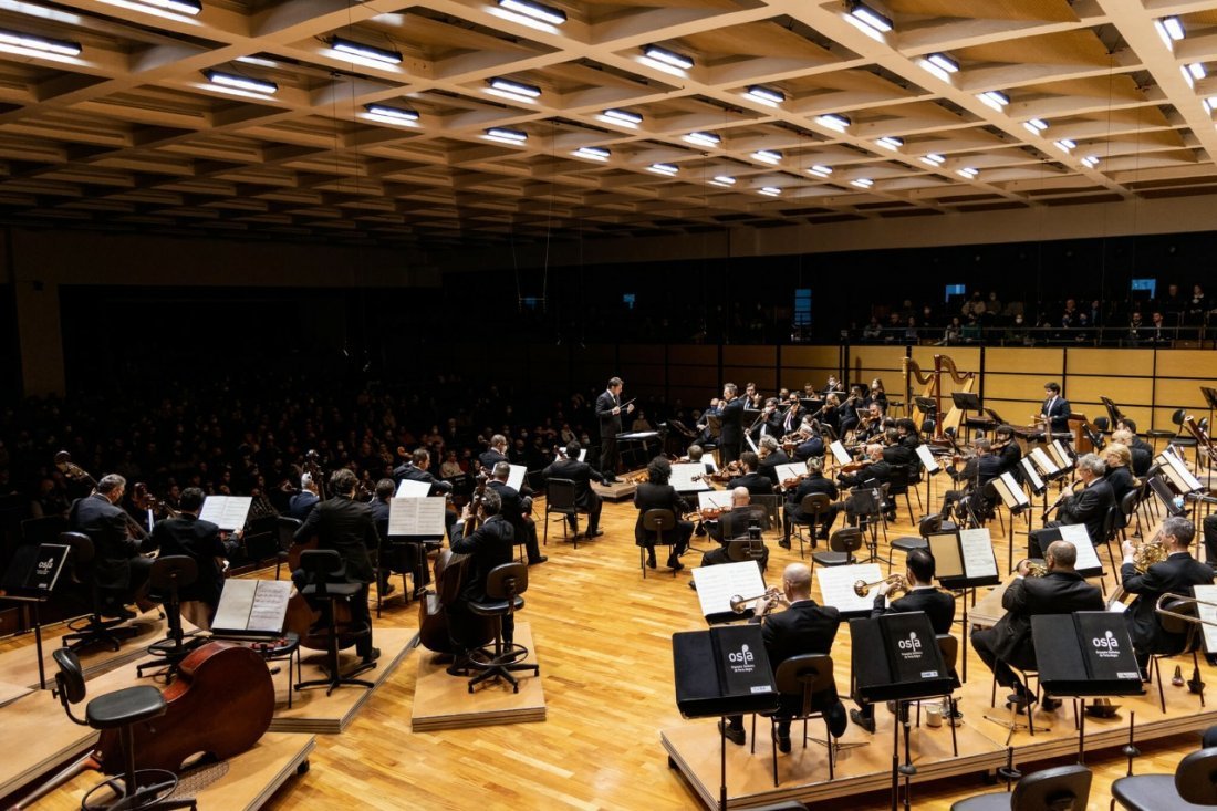 A Casa da OSPA que é sede da Fundação Orquestra Sinfônica de Porto Alegre acaba de ganhar uma nova ILUMINAÇÃO com as 48 Ribaltas Linear 150W, white 4500K